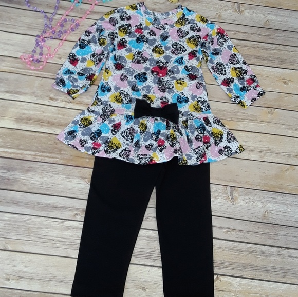 Handmade Boutique 2 pcs. outfit size 4 - Picture 4 of 4